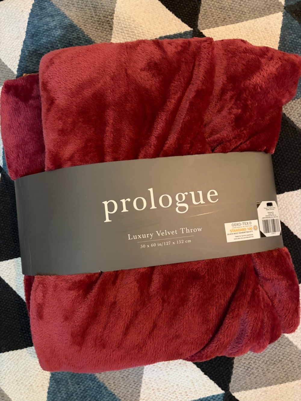 NWT Prologue Velvet Throw - Burgundy Red 50x60in